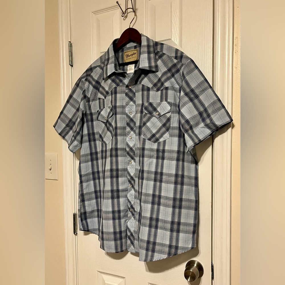 Men’s Wrangler Western Blue Plaid Snap Button Shirt - Picture 6 of 7
